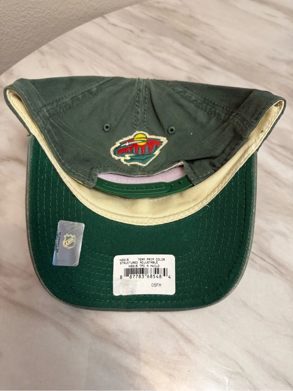 Play CCM or get off the ice NHL Wild green hat New